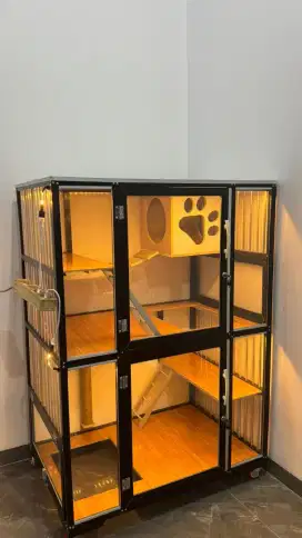 Kandang kucing 2kamar besar