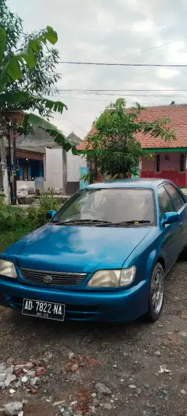 Toyota soluna efi