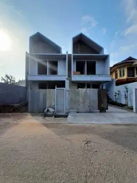 Rumah baru on progress di komplek jatibening Bekasi