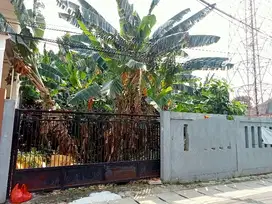 BU TANAH HOEK DEKAT SEKOLAH CIPAYUNG MUNJUL TOL CIBUBUR