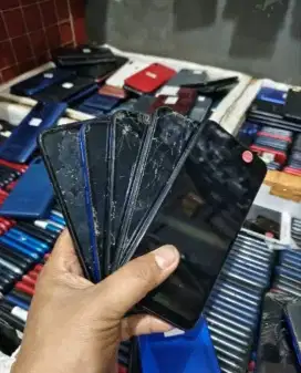 Di cari hp rusak ancur minus LCD