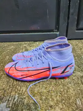 Nike Mercurial FG Size 44 Seri Kylian Mbappe