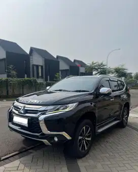 Mitsubishi Pajero Dakar 2019 Hitam Km Low Istimewa