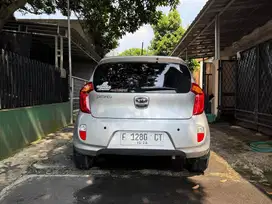 Kia picanto 2011 manual km low