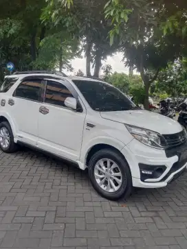 Jual Terios R Adventure matic 2016 AA pajak baru