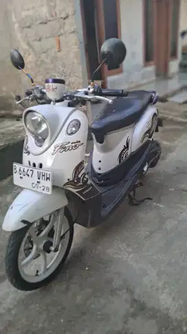 Yamaha Fino karbu 2013 pajak panjang