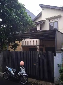 Rumah 2 Lantai Siap Huni Area Sadang Serang Cikutra Bandung