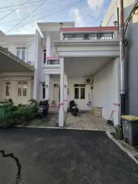 Rumah second di cluster Klender Duren sawit jakarta timur