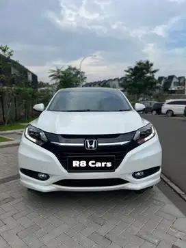 Honda HRV Prestige Sunroof Panoramic 2016 Istimewa Km Low