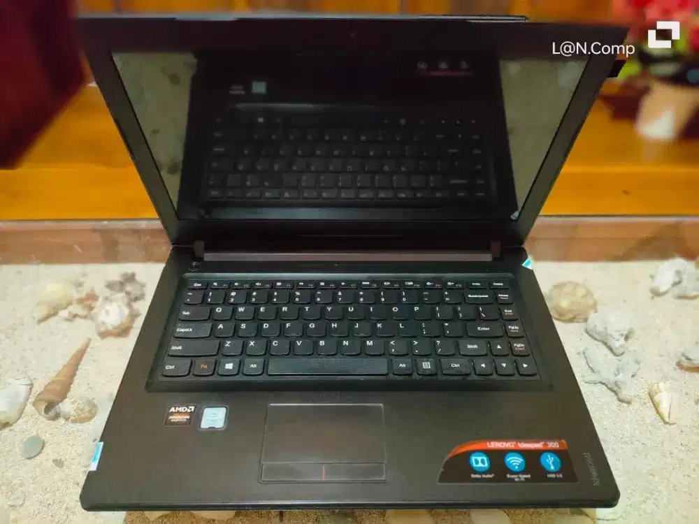 Lenovo Core i5 Ram 8 ssd+hdd vga2000mb Radeon R5 Normal