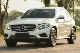 Lowest Odo! Mercedes Benz GLC250 4Matic 2016 White e250 c250 x5 x3