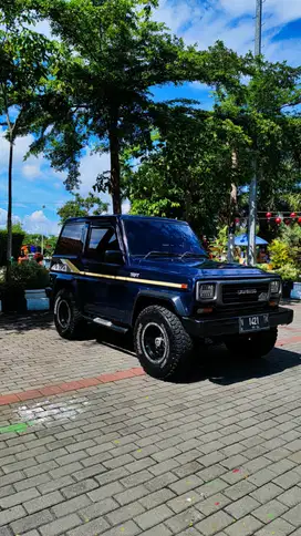 Taft GT 4x4 aktif thn 1992 ps, pw, freelock tinggal pakai