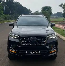 Toyota Fortuner GR 2.4 2021 Istimewa Km Low