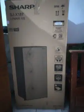 Kulkas sharp 1 pintu