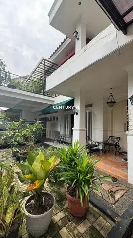 Dijual Rumah Luas Di Bintaro Sektor 1 Jakarta Selatan