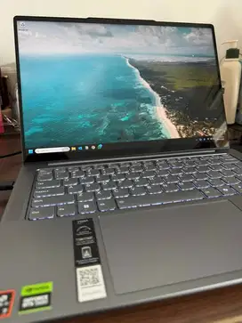 Lenovo Yoga Pro 7 (14AHP9)