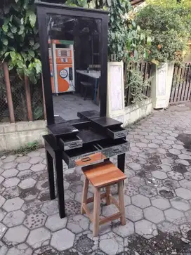 meja rias jati  minimalis mewah bekas murah