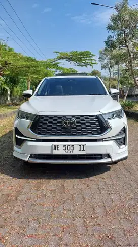 Kijang Innova Zenix 2024 Q Hybride Modelista matik