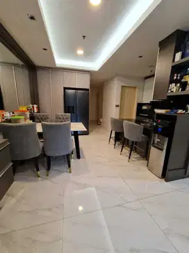 Apartemen Gading Resort Residence MOI 3BR Bagus, Mewah, View Pool