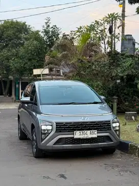 Hyundai Stargazer 2023 Like New Condition