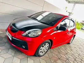 Brio merah 2015 E satya mt manual