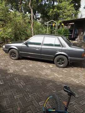 Ford laser 1998 Bensin