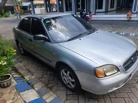 Suzuki Baleno 2000 Bensin
