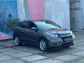 KM 21 RB !!! LOW KM HRV E CVT 2017 DP 15JT !!!