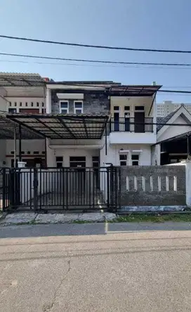 DIJUAL RUMAH 2 LANTAI SIAP HUNI – JATINEGARA INDAH, JAKARTA TIMUR