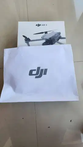 DRONE DJI AIR 3 COMBO RC