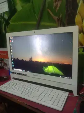 PC all in one core i3 full set normal murah