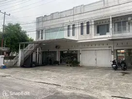 Di Jual Cepat, 2 Ruko Mewah gandeng