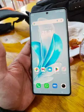 Vivo v29 5G 8+256 Hp aj mulus normal. Minus sadow 3% atas aj. Bs tt