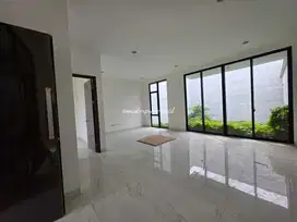 Disewakan Rumah Permata Hijau PIK2 10x20, 2 lantai, Unfurnished