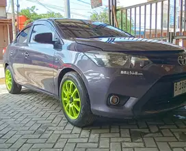 Toyota Limo 2015 Bensin