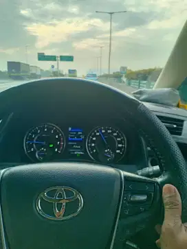 Mencari pekerjan, sebagai driver pribadi atau perusahaan.