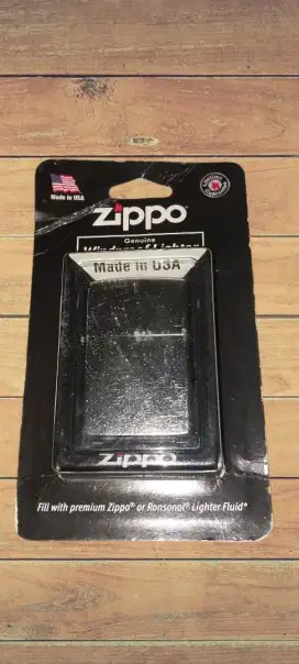 Korek api ZIPPO LIGHTER CHROME