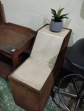 Tempat naruh barang unik