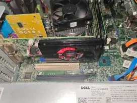 Jual VGA AMD Radeon R7 350 4 GB
