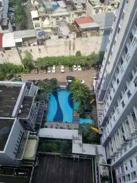 Apartemen 1 Kamar View Kolam Renang Unfurnished