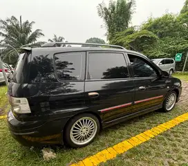 Kia Carens II AT 2025