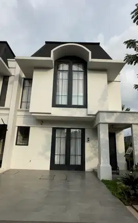 “Natural Living untuk Gaya Hidup Sehat” Breynia Citra Garden Bintaro