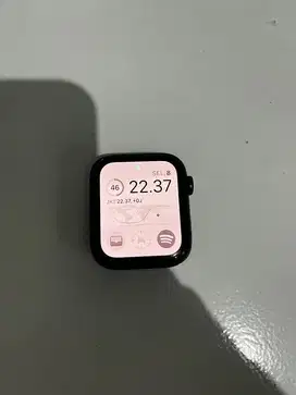 Apple watch SE Gen 2 44mm midnight