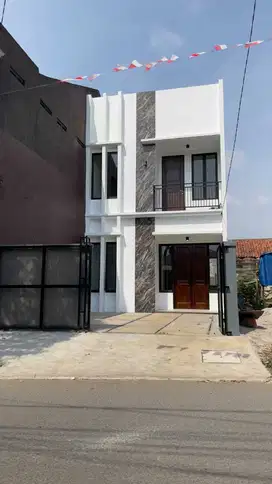 Rumah 2 lantai siap huni lokasi strategis tanpa Dp di Cibinong