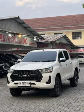 HILUX 2.4 G 2019  PLAT AD