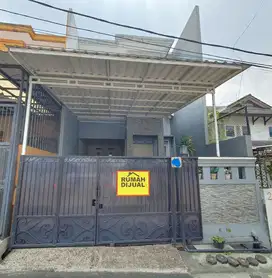 Rumah CANTIK Siap Huni Luas 145 Komplek Duren Sawit