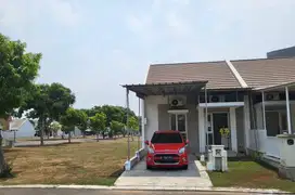 Disewakan rumah suvarna sutera cluster dhana