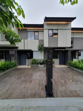 Y3 HOEK Park Serpong Progres 90% FREE PPN 100%