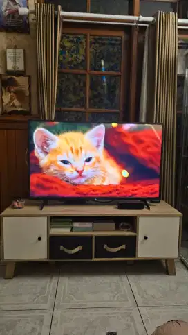 Sony LED TV 4K 43 inch KD-43X75 Like New !