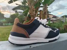 Sepatu nevada 42